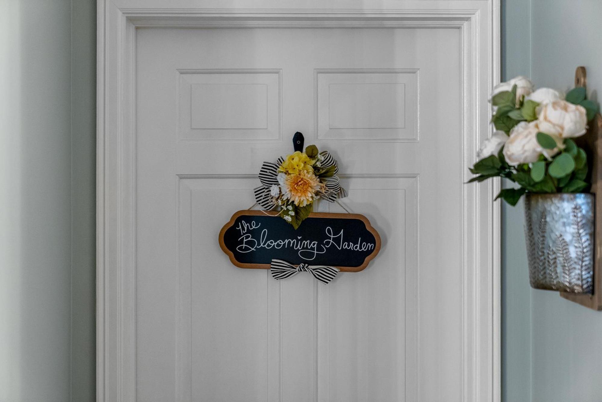Beland Mansion-Blooming Garden Suite! Fort Smith Extérieur photo